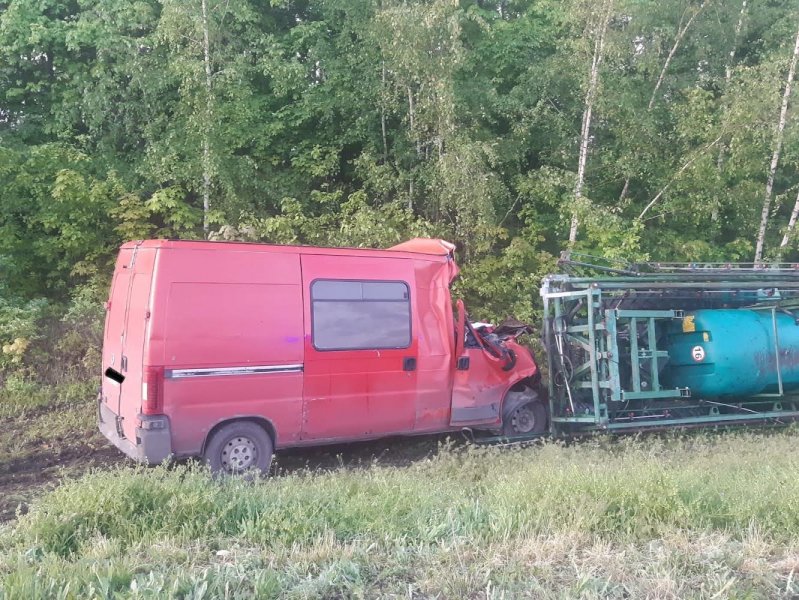 В Грибановском районе полицейские устанавливают обстоятельства столкновения транспортных средств